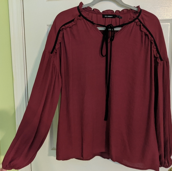 Crimson Blouse - Picture 4 of 5